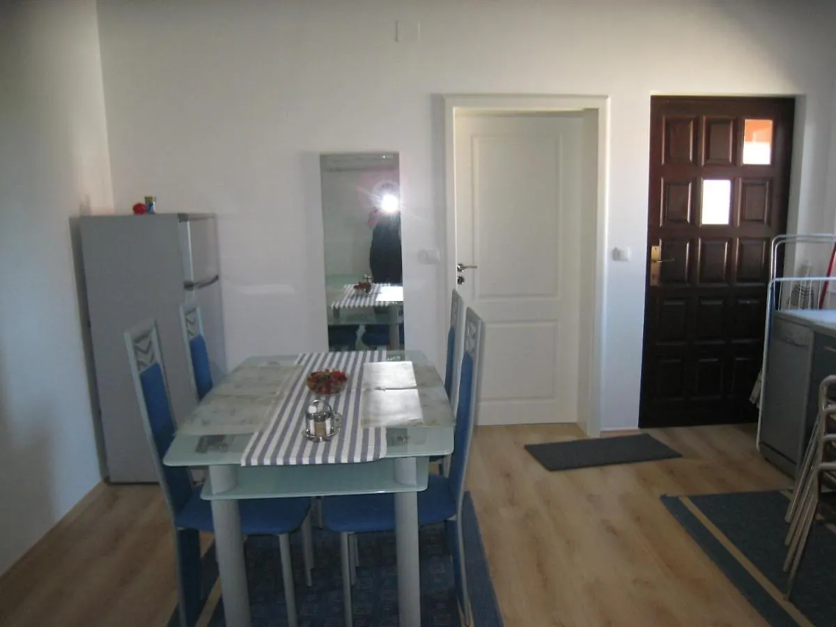 Apartments By The Sea Nin, Zadar - 13133