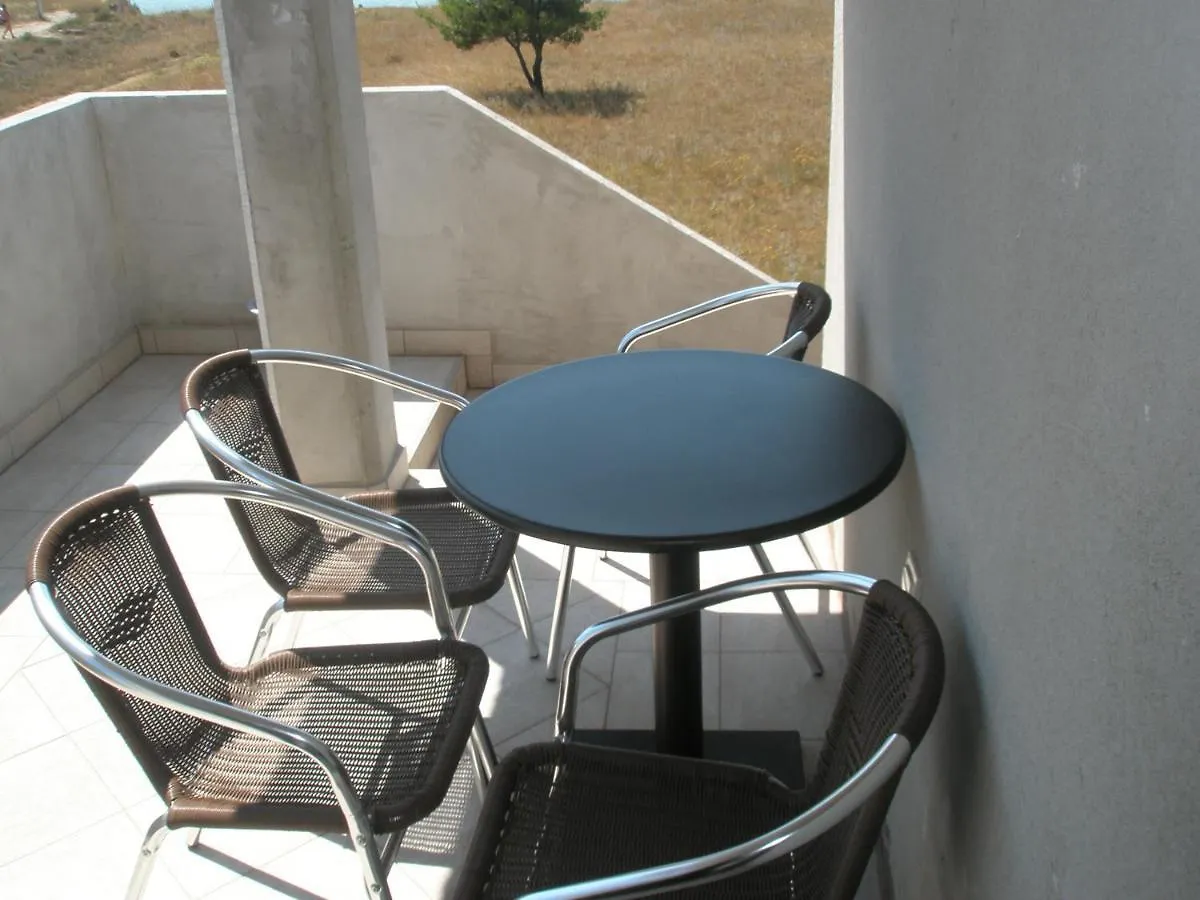 Apartments By The Sea Nin, Zadar - 13133  Nin